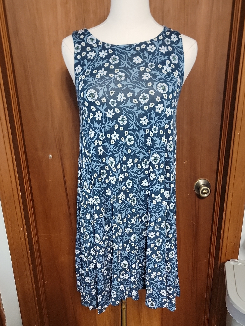 Sleeveless Navy Blue Floral Swing Dress